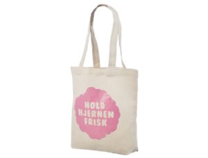 Naturfargede handlenett av tekstil. Mål: 39×41+8 cm